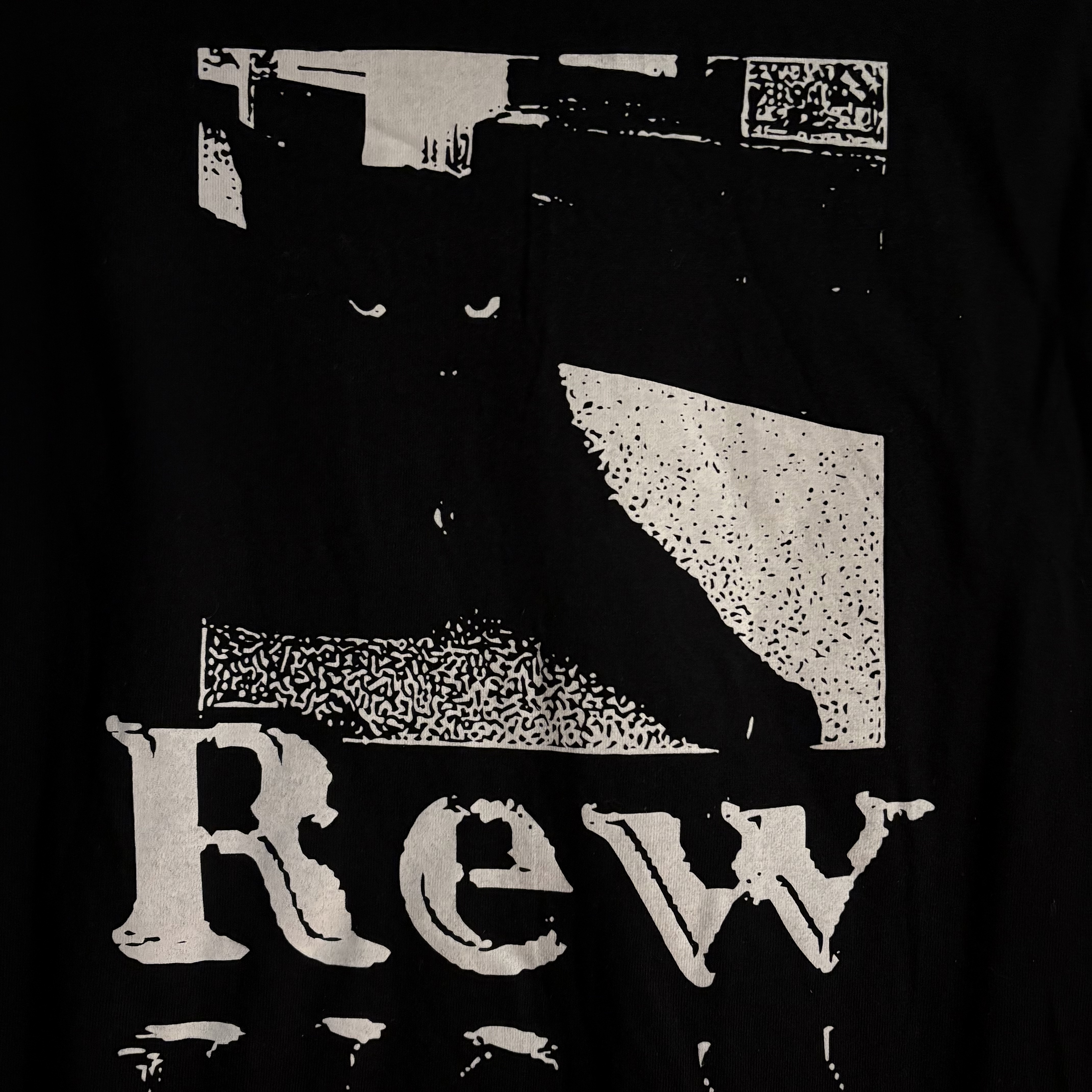 rew cat shirt detail